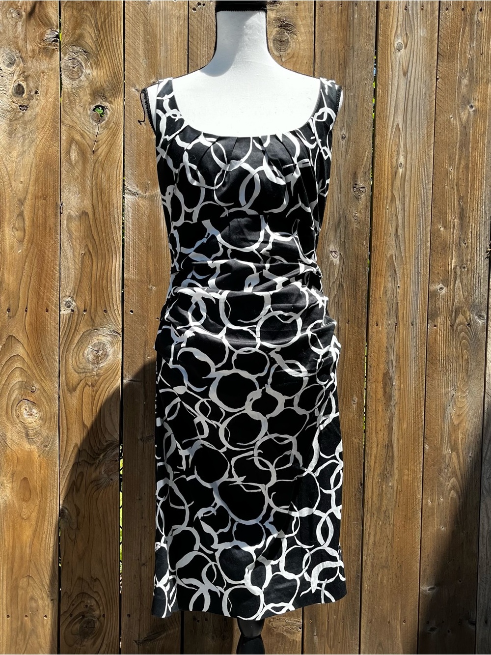 Dressbarn Summer Sleeveless Black and White Patterned Dress Accepting Offers!